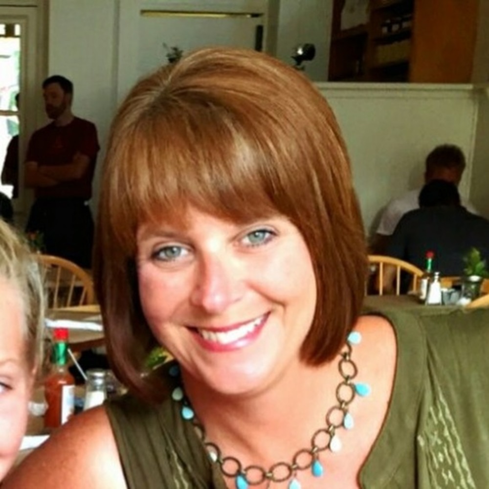Meet your Posher, Debbie
